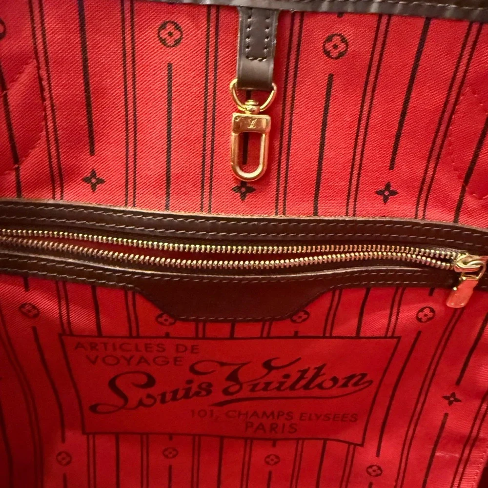 Louis Vuitton Brown Damier Ebene Canvas Tote with Red Interior - Picture 2 of 4